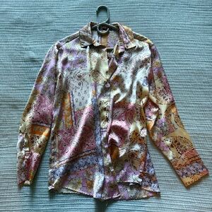 Zara shirt in size small.